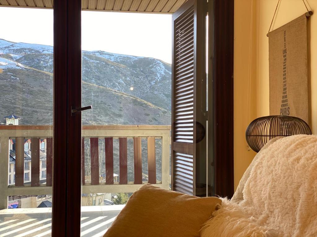 Atico Con Vistas Increibles A Pie De Pista Y Garaje Incluido Apartment เซียร์ราเนบาดา ภายนอก รูปภาพ